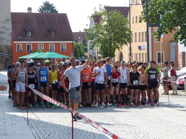 26. Freystädter Volksfestlauf, Foto 1 von 18