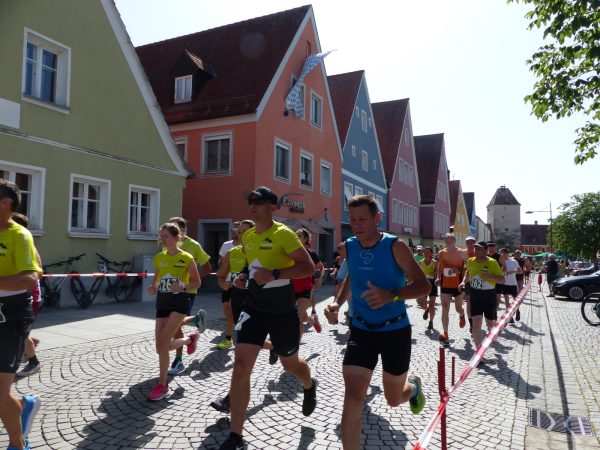 Volksfestlauf Freystadt 2022 - Bild 3 - ©Schöll Anne