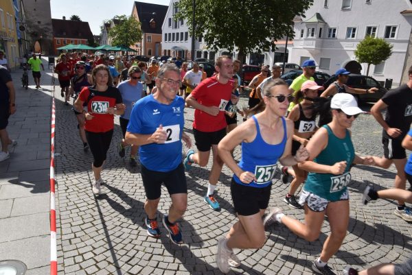 Volksfestlauf Freystadt 2022 - Bild 21 - ©Josef Sturm